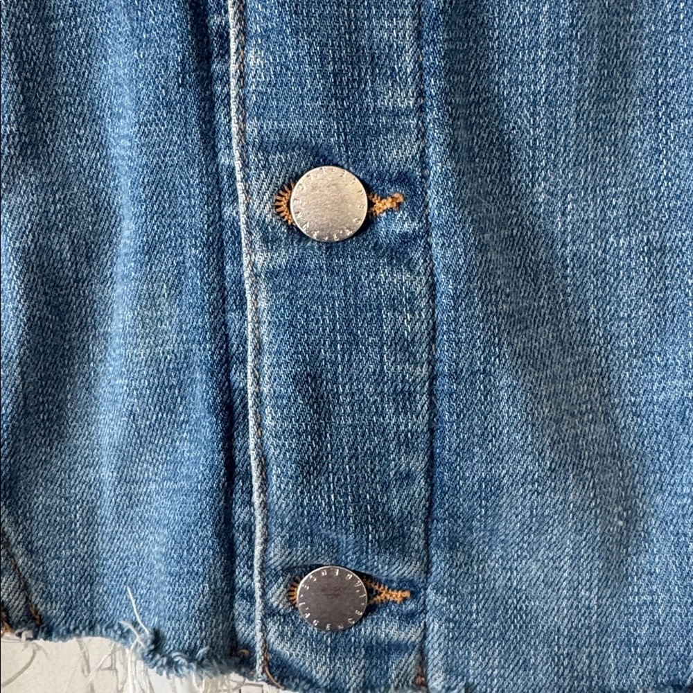L’AGENCE denim jacket - Picture 5 of 8